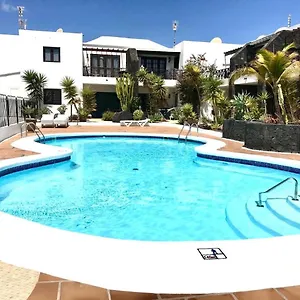  Holiday home Sunny